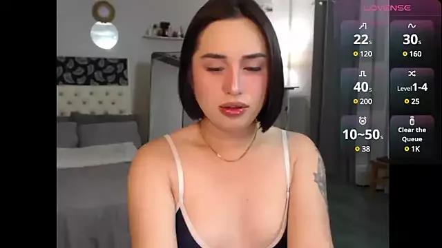 MarianSaints from StripChat is Freechat