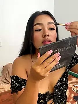 Mariaotalvaro from StripChat is Freechat