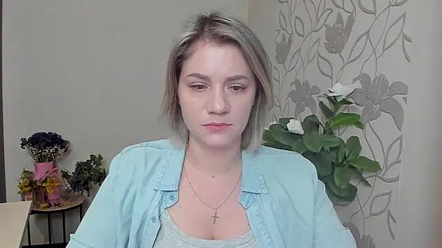 MariaSttone from StripChat is Freechat