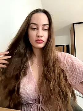 Maribelle_Vinnie from StripChat is Freechat