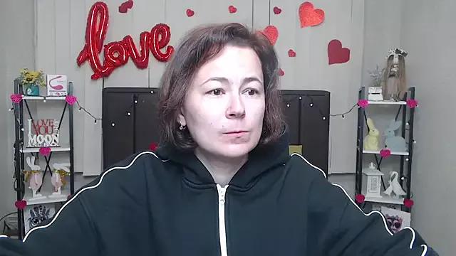 MarieSho from StripChat is Freechat