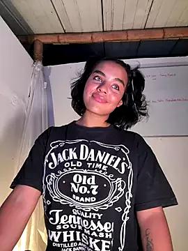 mariethebush from StripChat is Freechat