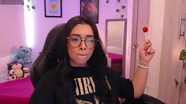 MarilynWhite_ from StripChat is Freechat