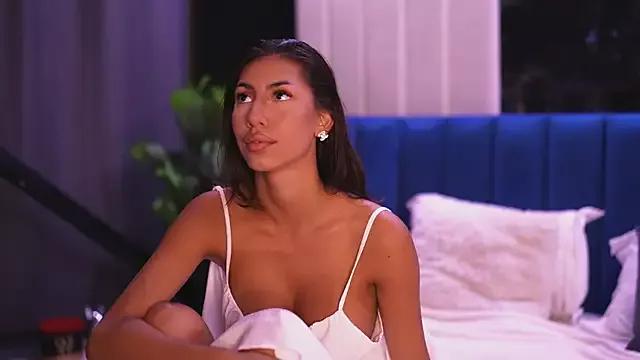 MarisaDevone from StripChat is Freechat