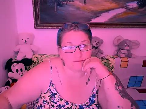 MarryBigBoobs69 from StripChat