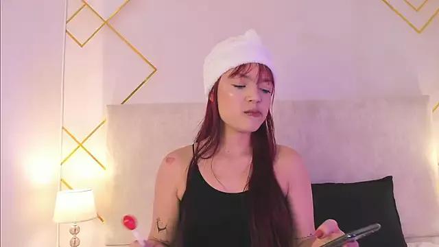 Martinaa_Garcia from StripChat is Freechat