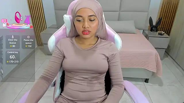 Dirty chat webcam: explore liveshows with versed models, from laying bare to fetishes, in a variety of sexy free adult webcams.