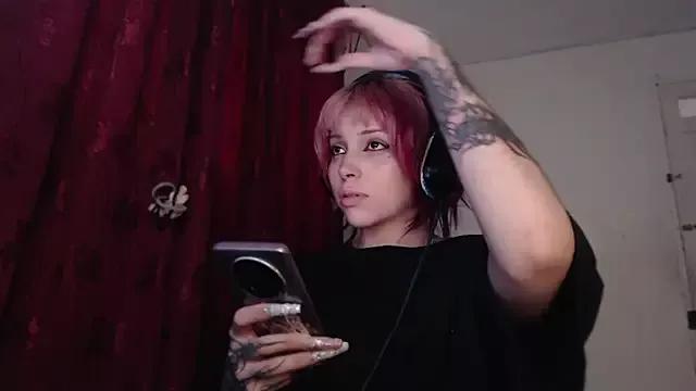 MaryJannes from StripChat is Freechat