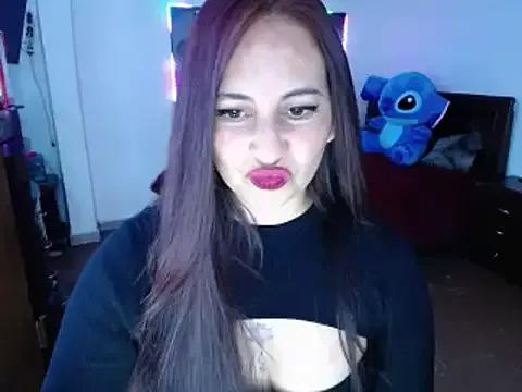 maryrose_03 from StripChat is Freechat