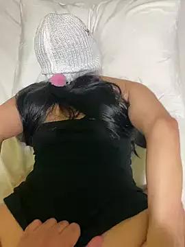 maskybellatr from StripChat is Freechat