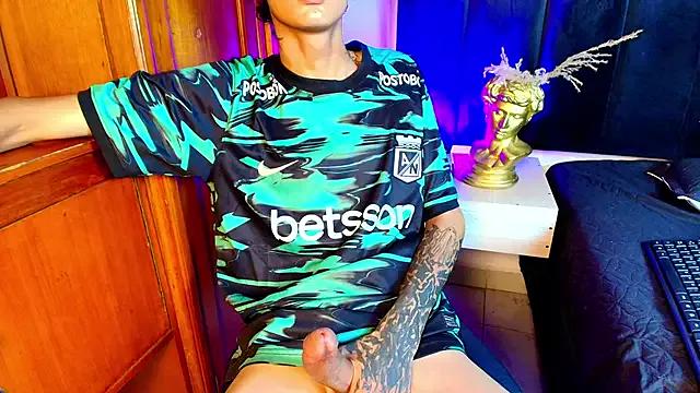 massimo_alessandro from StripChat