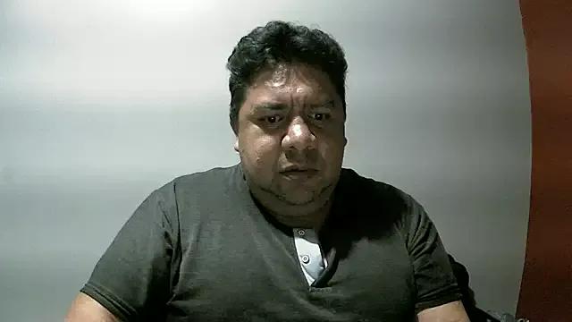 Photos of mateo-35audit from StripChat is Freechat