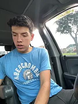 mattebret11 from StripChat