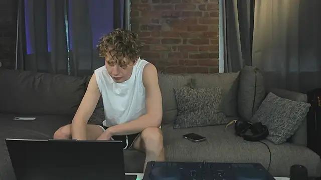 matteo_evans from StripChat