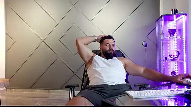 mattmasterss from StripChat