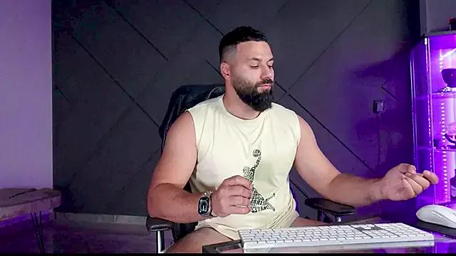 mattmasterss from StripChat