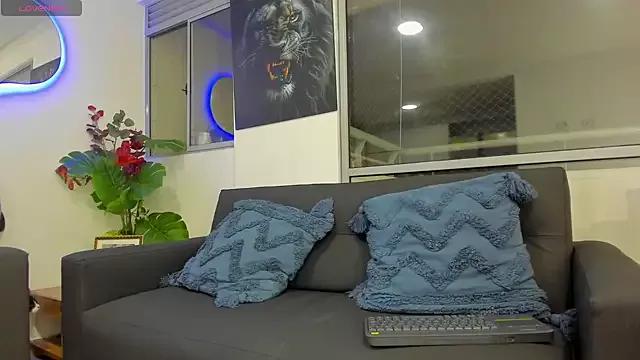 MattMeness from StripChat is Freechat