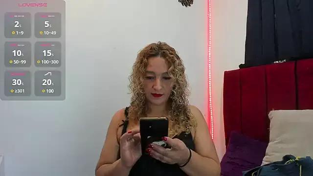 MatureTammy_Taboo from StripChat is Freechat