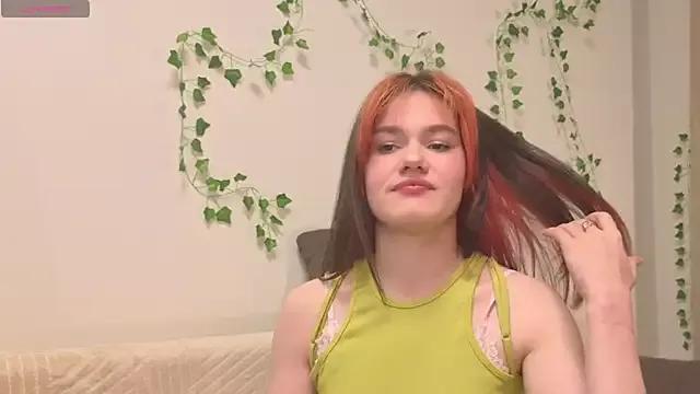 MauraSpurrier from StripChat is Freechat