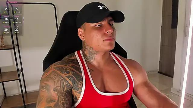 Maximoscott from StripChat is Freechat