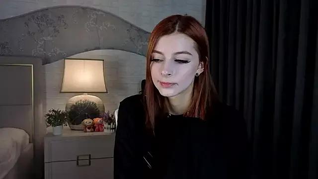 MaxineFarleigh from StripChat is Freechat