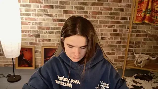 May_Bloom from StripChat is Freechat