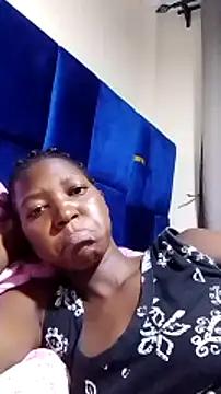 maya-bby from StripChat