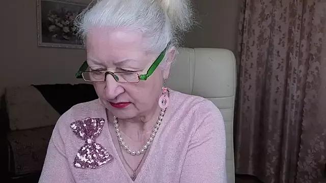 Maya_Mayflower from StripChat