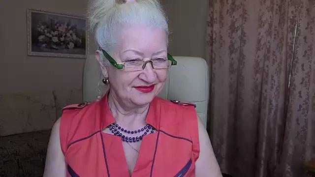 Maya_Mayflower from StripChat