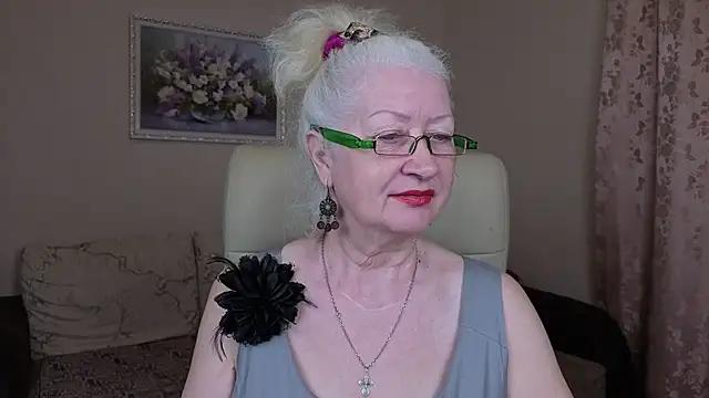 Maya_Mayflower from StripChat