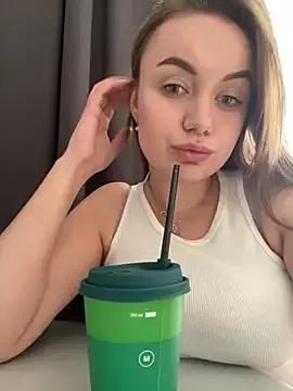 Maya_Willis from StripChat