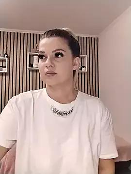 Mayaaaaaa_ from StripChat