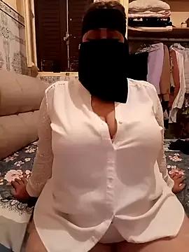 mayakhalyfaa from StripChat