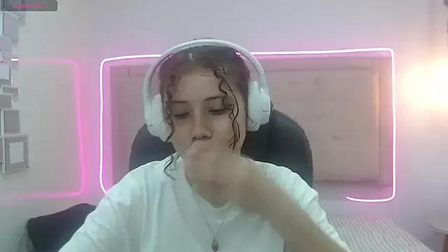 mayamoira1 from StripChat
