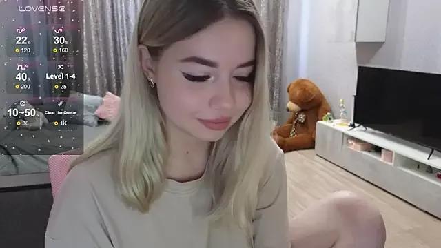 mayYYMAYYYYY from StripChat