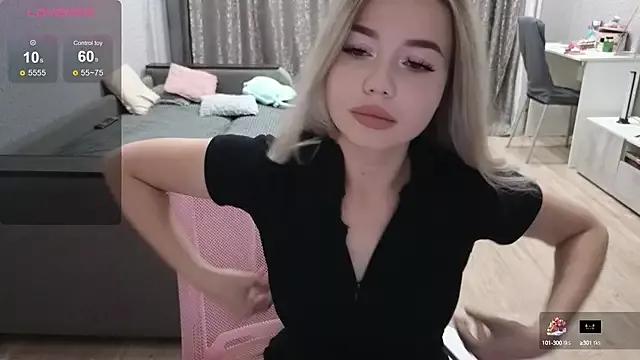 Mayyyyyyyymayyyyyy from StripChat