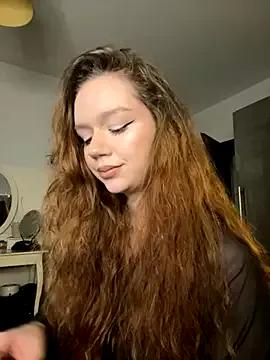 me_liss from StripChat is Freechat