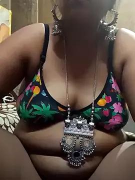 Meera_xxx from StripChat