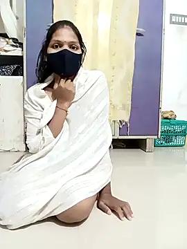 meeragujcpl from StripChat