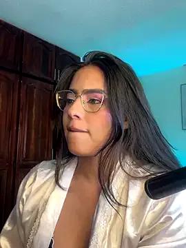 megan_cl from StripChat is Freechat