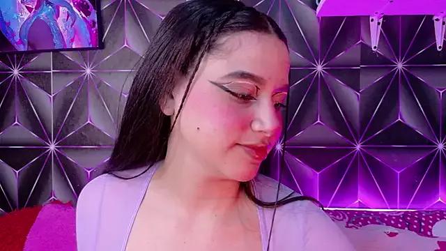 Megan_Luxe from StripChat is Freechat
