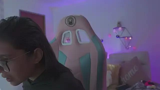 megan_ssmith_ from StripChat is Freechat