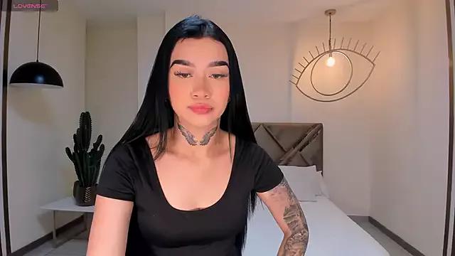 MeganCross1 from StripChat is Freechat