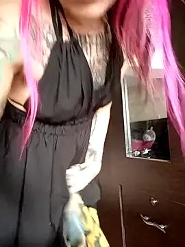 Meganhynde from StripChat is Freechat