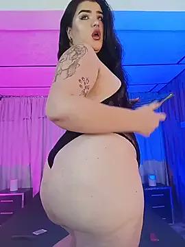 Megann_32 from StripChat is Freechat
