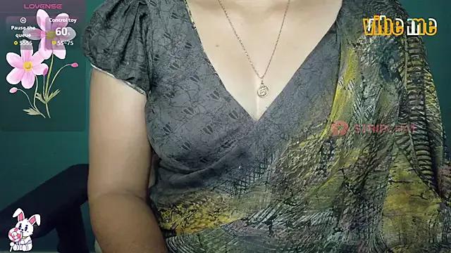 megHana_teLugGu from StripChat is Freechat