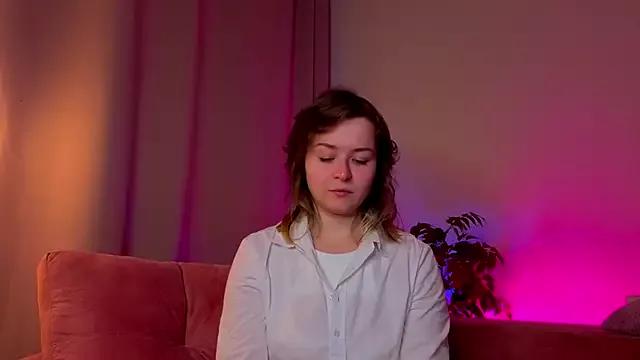 MeghanEdge from StripChat is Freechat
