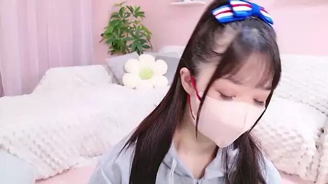 Photos of mei_love from StripChat is Freechat
