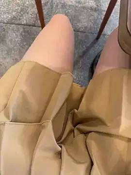 Meii-meyy from StripChat