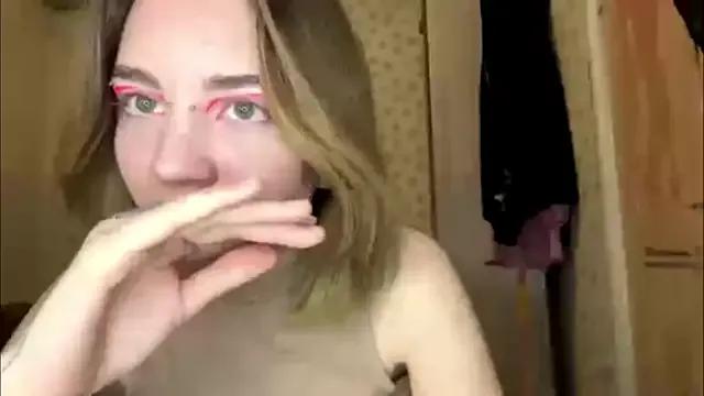 MelaineAytes from StripChat is Freechat